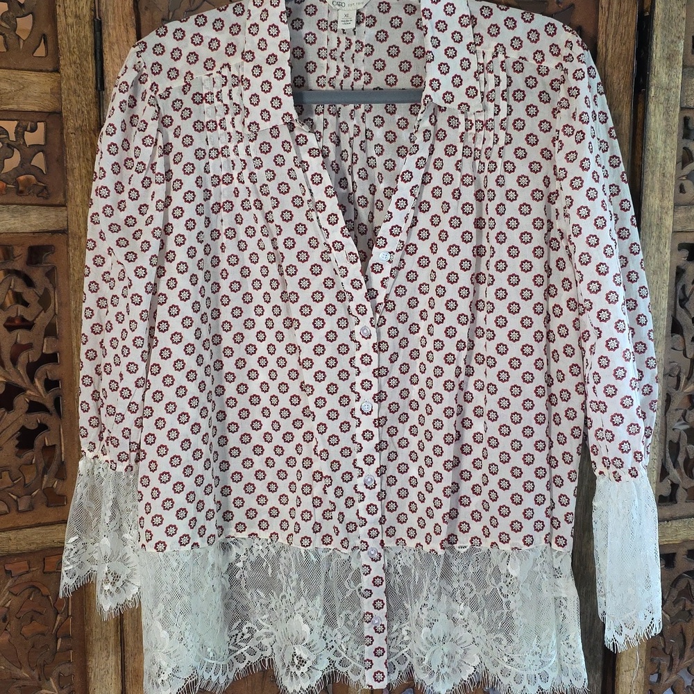 Cato Red and Black Patterned Top Size XL